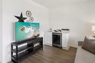 2869 House Finch Rd, Saint Cloud, FL 34773 - Photo 9