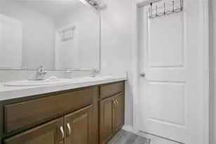 582 Black Eagle Dr, Groveland, FL 34736 - Photo 19