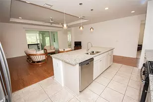 215 Avenham Dr, Deland, FL 32724 - Photo 9