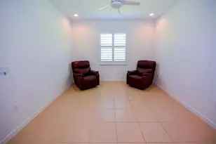 215 Avenham Dr, Deland, FL 32724 - Photo 37