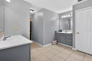 1109 E 8th Ave, Mount Dora, FL 32757 - Photo 17