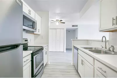 5540 Devonbriar Way #104, Orlando, FL 32822 - Photo 9