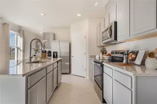 3035 Viceroy Ct, Poinciana, FL 34759 - Photo 11