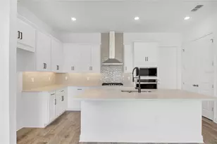 15730 Vetta Dr, Montverde, FL 34756 - Photo 11