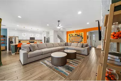 7009 Oakwood Street, Davenport, FL 33837 - Photo 5