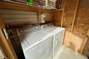 2890 Avalona Dr, Sanford, FL 32773 - Photo 17