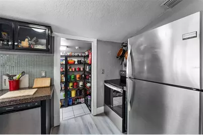 110 N Brown Avenue, Orlando, FL 32801 - Photo 7