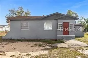 131 W Crystal Ave, Lake Wales, FL 33853 - Photo 1