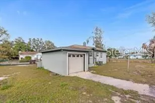 131 W Crystal Ave, Lake Wales, FL 33853 - Photo 3