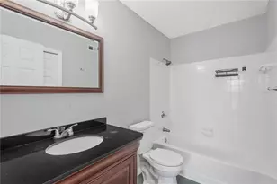 8613 Mallard Reserve Dr, Tampa, FL 33614 - Photo 9