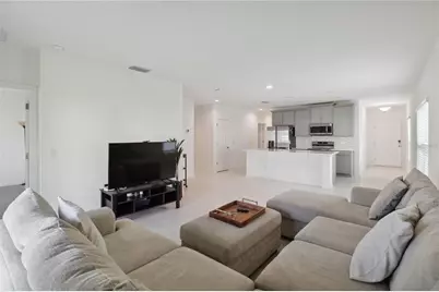 1833 Ross Hammock Avenue, Groveland, FL 34736 - Photo 9