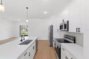 3321 W Babcock Pl, Citrus Springs, FL 34433 - Photo 13