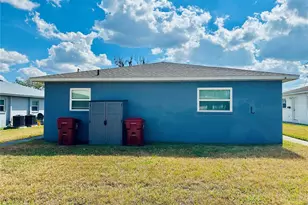 1802 W House St, Plant City, FL 33563 - Photo 7