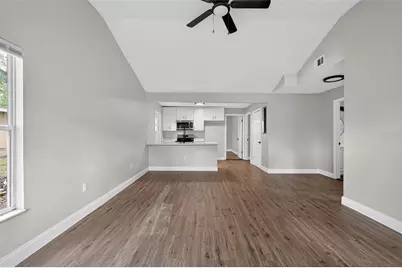 1724 E Mulberry Drive, Tampa, FL 33604 - Photo 3