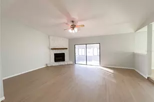 1562 Amy Cir, Deltona, FL 32738 - Photo 3