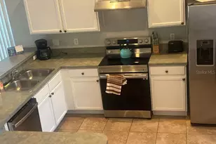 115 Castlemain Cir, Davenport, FL 33897 - Photo 3