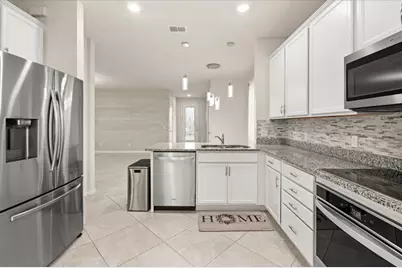 5192 Chickadee Street, Saint Cloud, FL 34771 - Photo 9