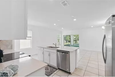 5079 Royal Point Avenue, Kissimmee, FL 34746 - Photo 19