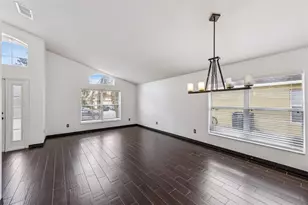 1045 Willow Branch Dr, Orlando, FL 32828 - Photo 5