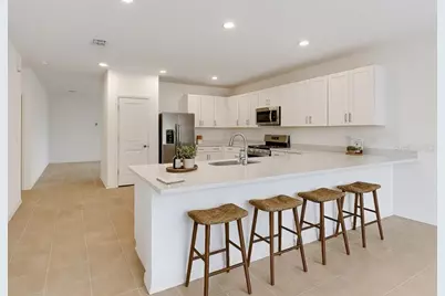 739 Hazelwood Court, Haines City, FL 33844 - Photo 5