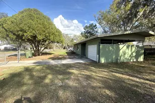 2103 Vine St, Leesburg, FL 34748 - Photo 3