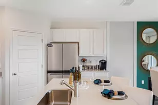 5297 Greenheart Ave, Mount Dora, FL 32757 - Photo 9