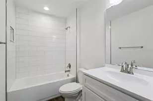 1073 N Rockingham Ave, Tavares, FL 32778 - Photo 15