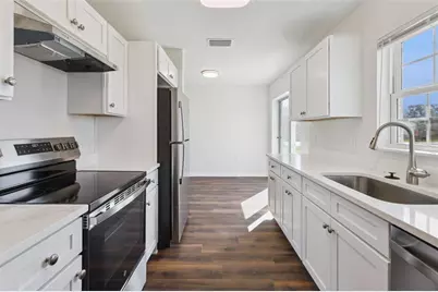 1073 N Rockingham Avenue, Tavares, FL 32778 - Photo 7