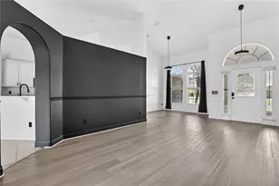 1042 Chamberlin Trail, Saint Cloud, FL 34772 - Photo 9