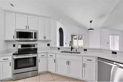 1042 Chamberlin Trail, Saint Cloud, FL 34772 - Photo 13