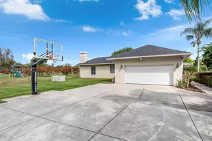 8704 Benoit Ave, Orlando, FL 32836 - Photo 43