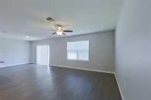 31926 Katelin Cir, Leesburg, FL 34748 - Photo 3