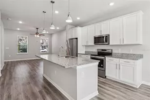 1318 Painted Bunting Ave, Oakland, FL 34787 - Photo 5