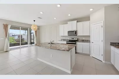 1516 Tropical Oasis Avenue, Plant City, FL 33565 - Photo 15