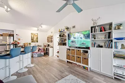 4642 Commander Drive #938, Orlando, FL 32822 - Photo 3