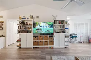 4642 Commander Dr, Orlando, FL 32822 - Photo 5