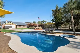 1703 S Riverside Dr, New Smyrna Beach, FL 32168 - Photo 21