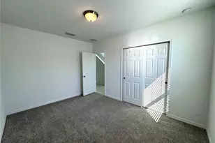 2958 Sunstar Dr, Saint Cloud, FL 34772 - Photo 5