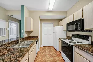 5471 Vineland Rd, Orlando, FL 32811 - Photo 3