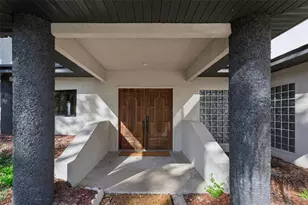 303 Waterwood Dr, Yalaha, FL 34797 - Photo 3