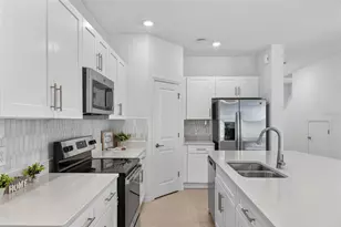 3583 Davenport Creek Ct, Kissimmee, FL 34746 - Photo 13