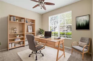 6407 Bridgecrest Dr, Lithia, FL 33547 - Photo 5