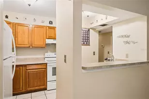 100 Sweetgum Woods Ct, Deltona, FL 32725 - Photo 17