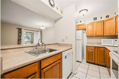 100 Sweetgum Woods Court #13D, Deltona, FL 32725 - Photo 11