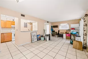 100 Sweetgum Woods Ct, Deltona, FL 32725 - Photo 11