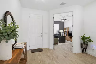 19310 Banfield Place, Orlando, FL 32827 - Photo 3