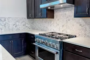 2046 Packing District Wy, Orlando, FL 32804 - Photo 17