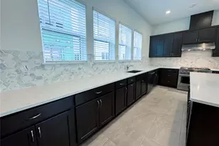 2046 Packing District Wy, Orlando, FL 32804 - Photo 21