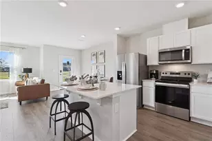 607 Preston Cv Dr, Saint Cloud, FL 34771 - Photo 9