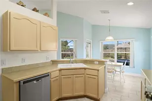 8053 Roaring Creek Ct, Kissimmee, FL 34747 - Photo 17